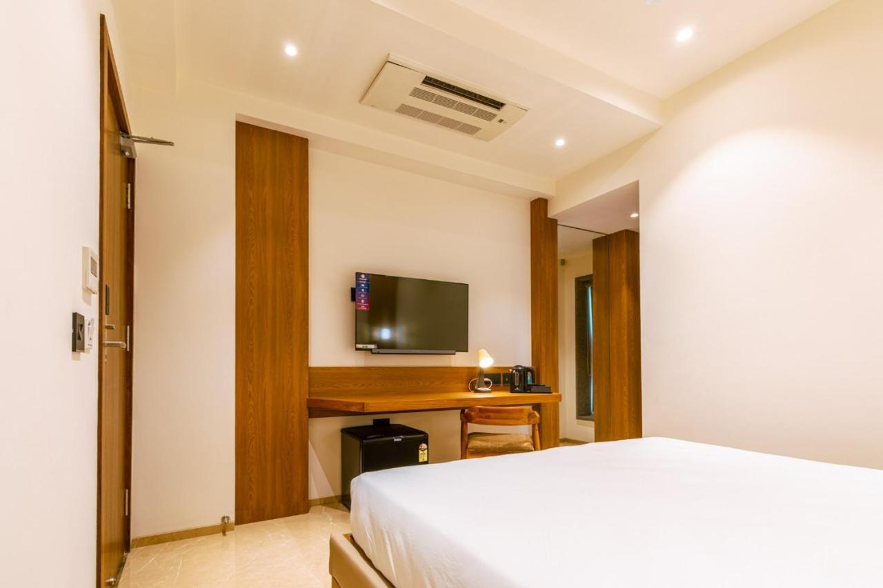 Avana- A Boutique Hotel Hyderabad Eksteriør bilde